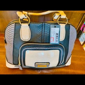 Guess bag